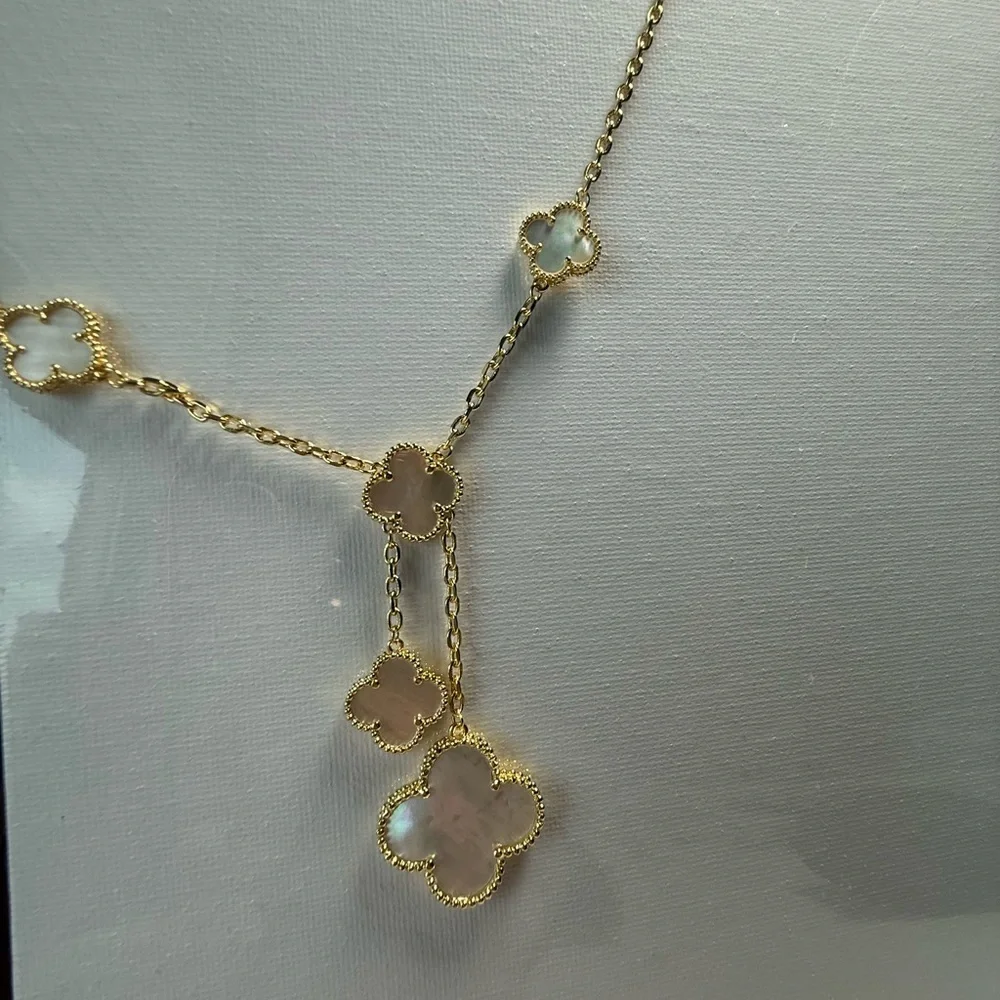 Alhambra style Clover Necklace